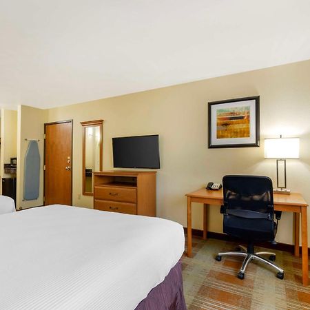 Best Western Kiva Inn Fort Collins Buitenkant foto