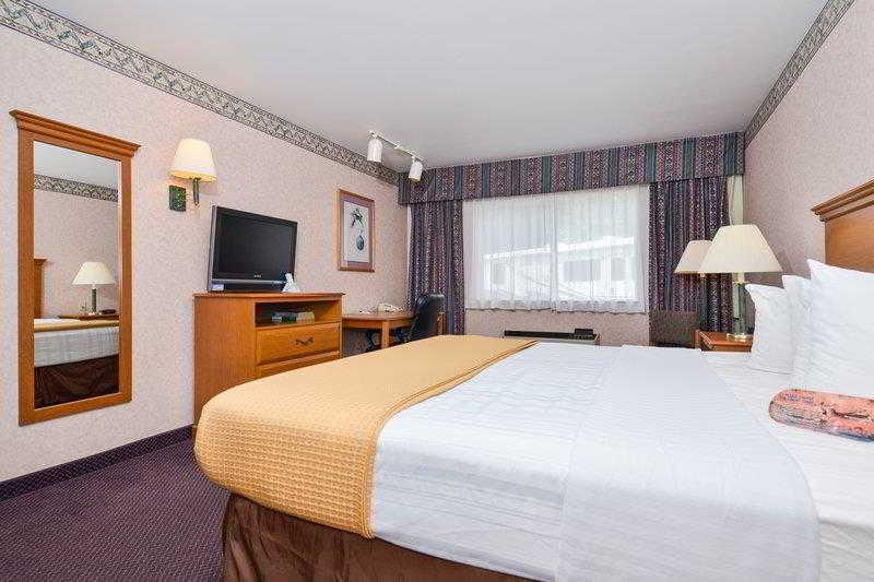 Best Western Kiva Inn Fort Collins Buitenkant foto
