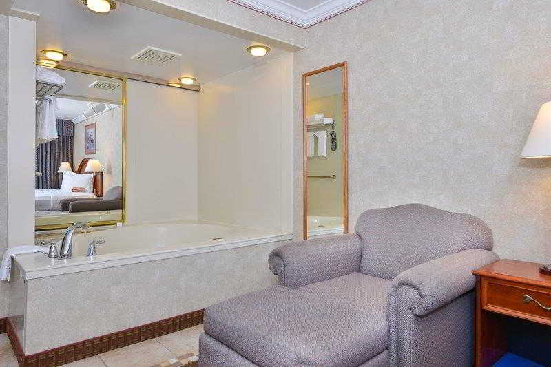 Best Western Kiva Inn Fort Collins Buitenkant foto