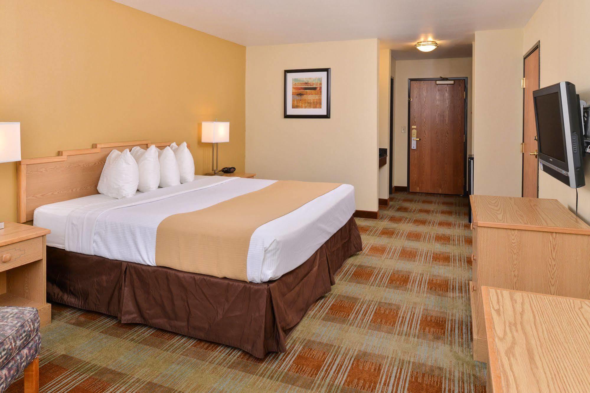 Best Western Kiva Inn Fort Collins Buitenkant foto